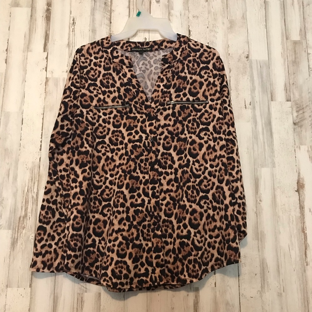 Always Indigo Cheetah Top! Like new!